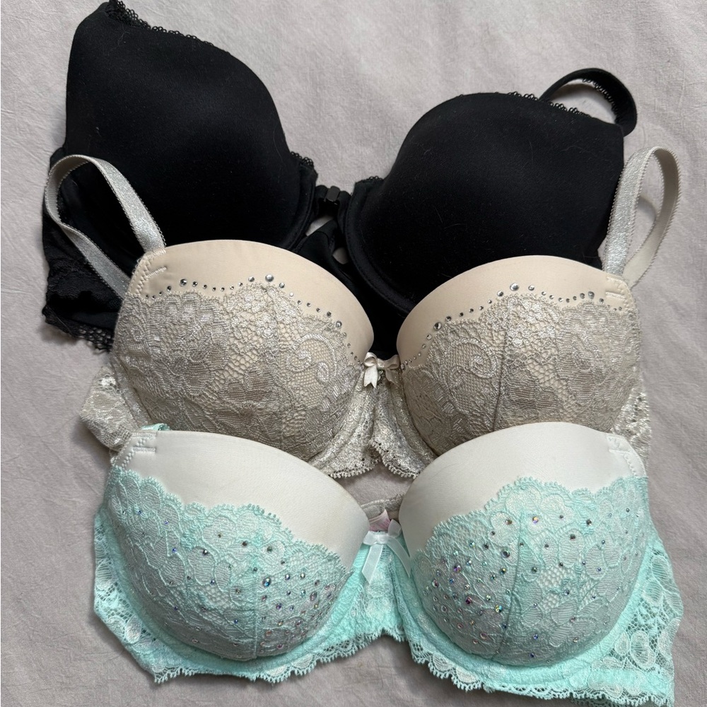 Victorias Secret Bra Bundle, 34C